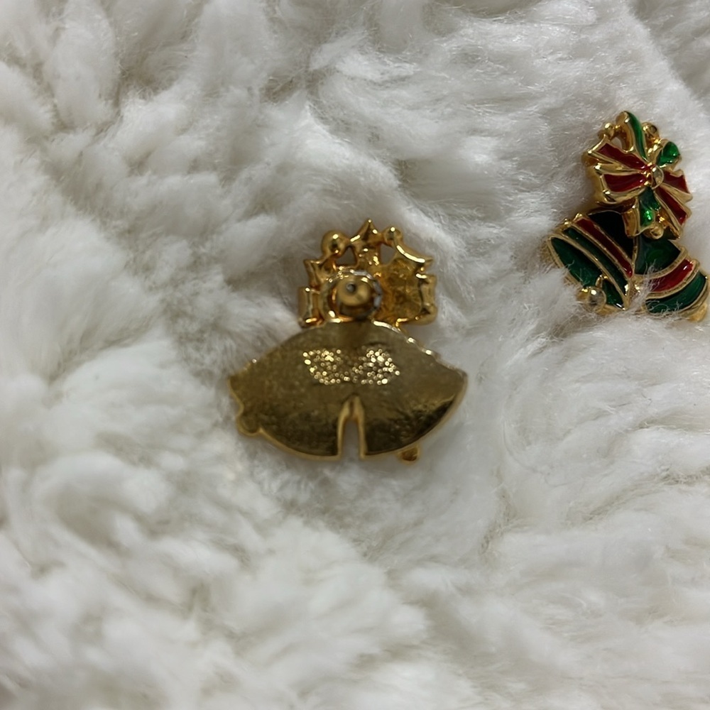 Bows and Bells Yule Time 3D Earrrings - Picture 2 of 4